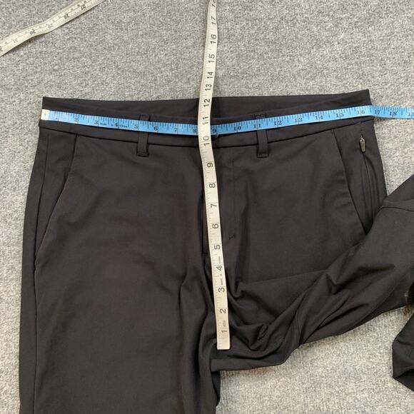 Lululemon Pant Mens 31 Black Commission Slim Warpstreme Flat Front Casual Golf - Picture 4 of 13